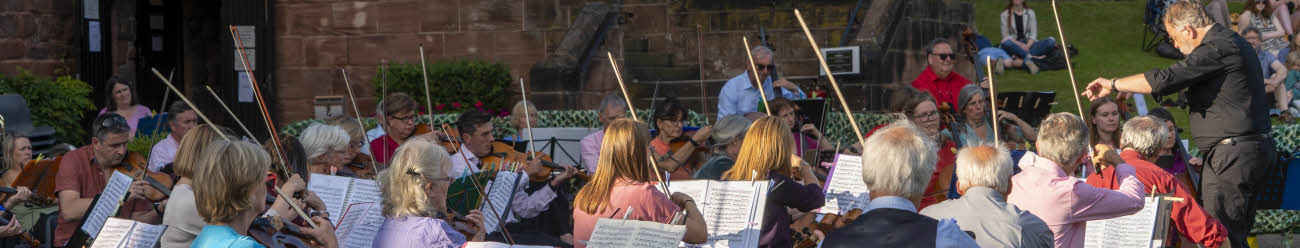 A picture of the audience at a concert in Shrewsbury Castle in 2021 [pic: Andy Bell]